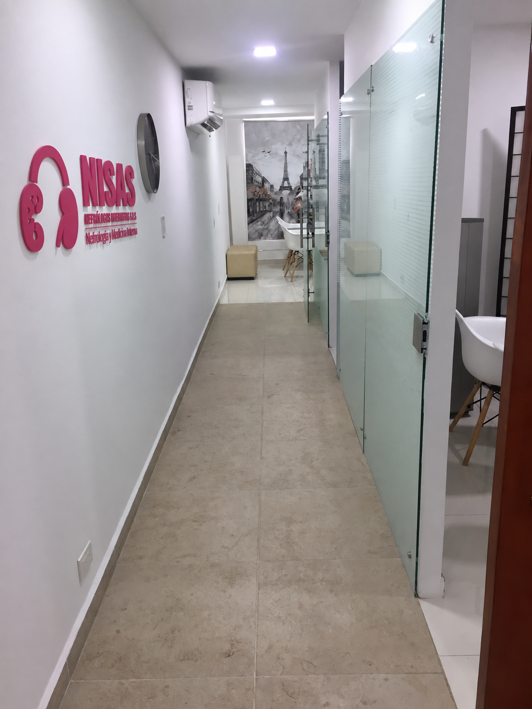 Interior de la sede NISAS
